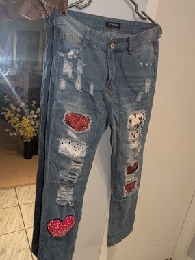 chic Blue Distressed Straight-Leg Jeans with Red & White Heart Patches